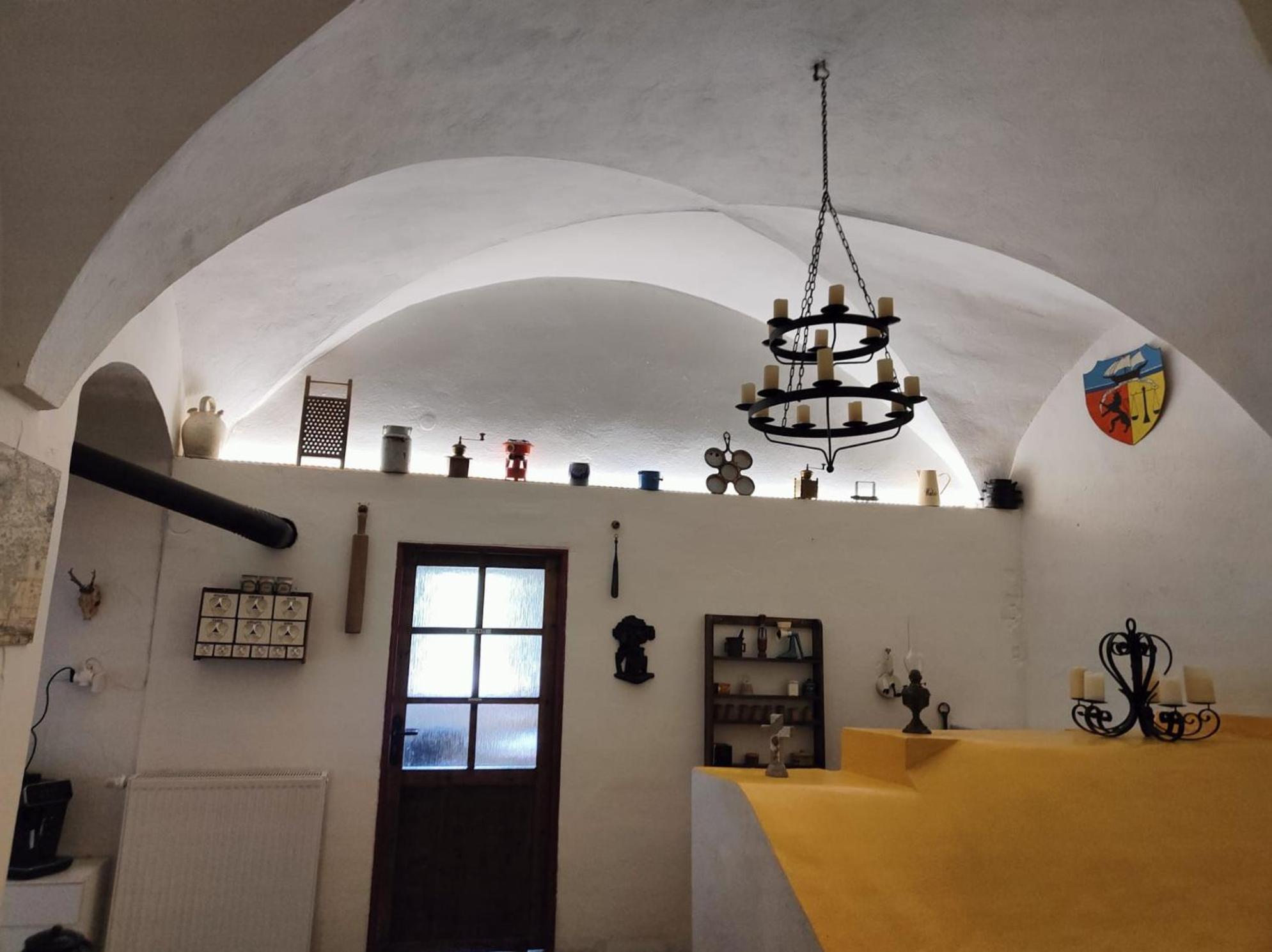 Bed And Breakfast Tvrz Velká Bukovina Eksteriør billede